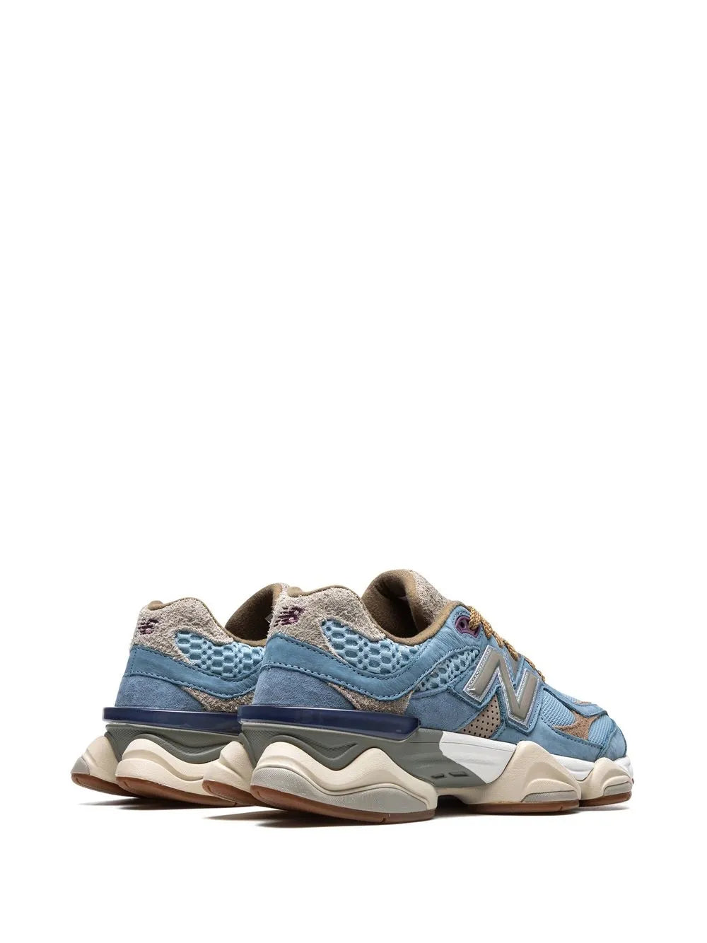 9060 Sneakers