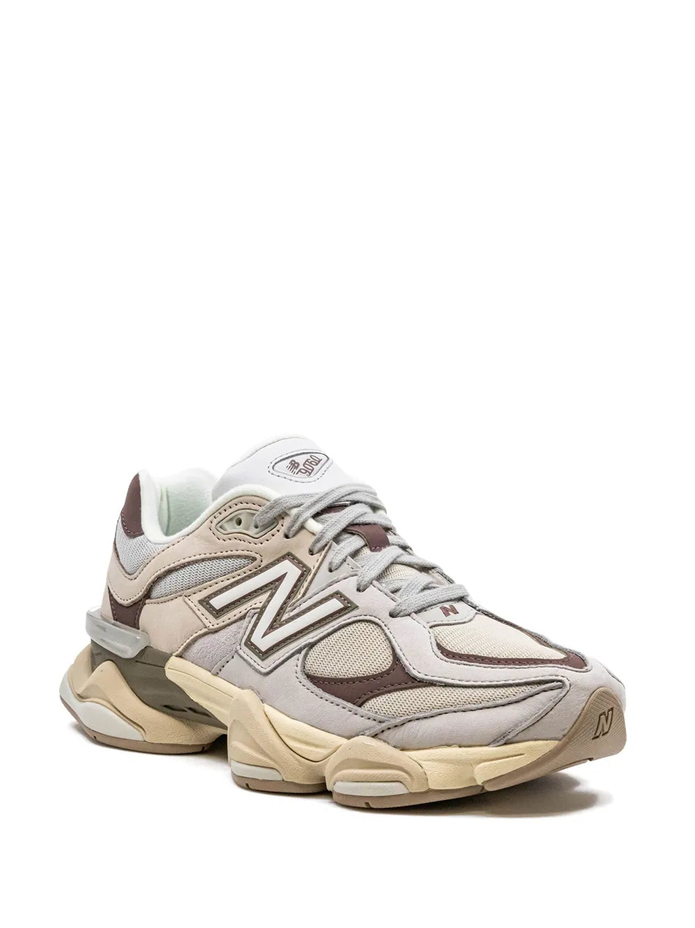 9060 Sneakers