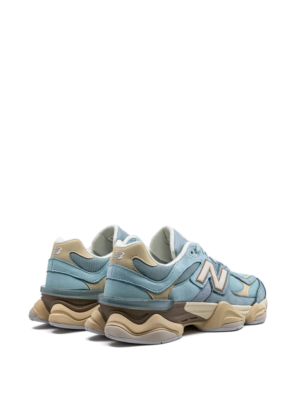 9060 Sneakers