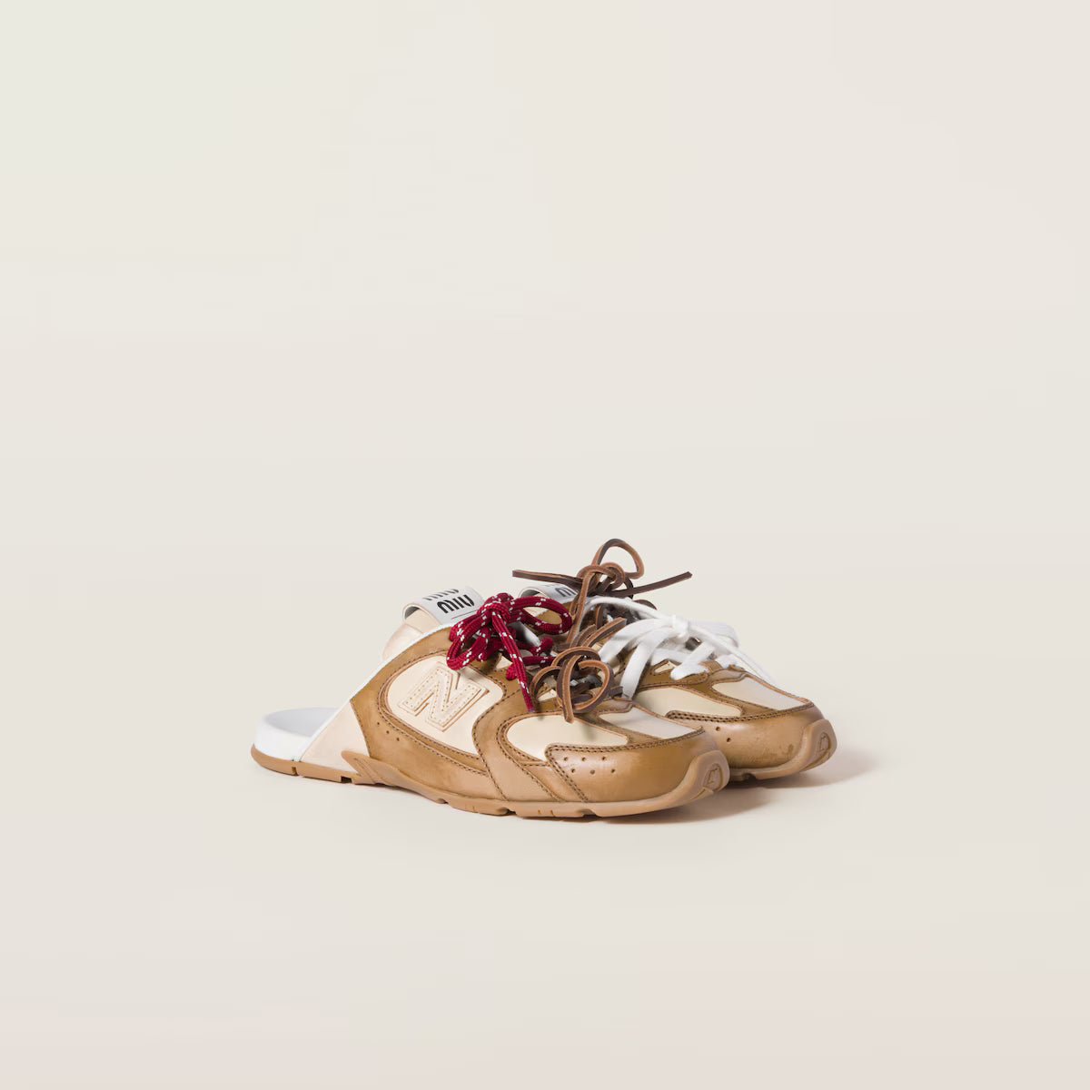 Deco Calfskin Closed Slippers